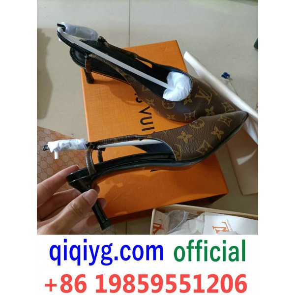 qiqiyg.com Gran oferta 2026 Bolsos y ropa de moda ...