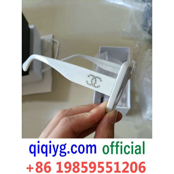 qiqiyg.com Gran oferta 2026 Bolsos y ropa de moda ...