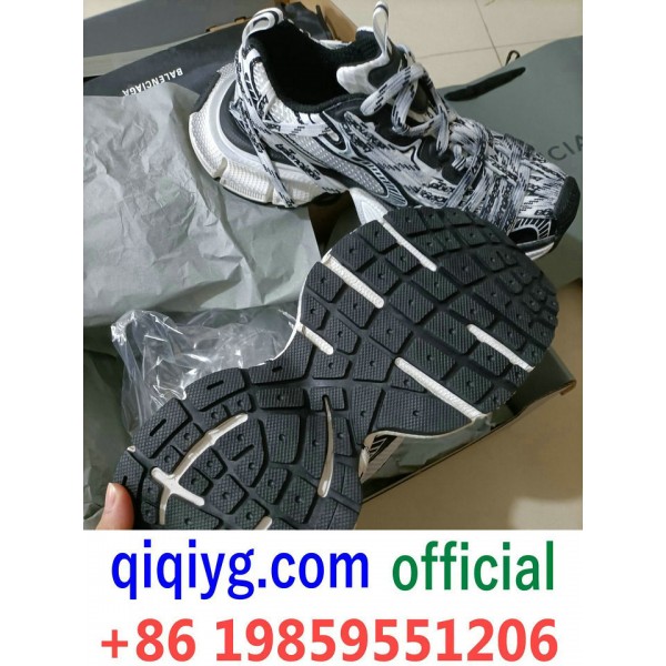 qiqiyg.com Gran oferta 2026 Bolsos y ropa de moda ...