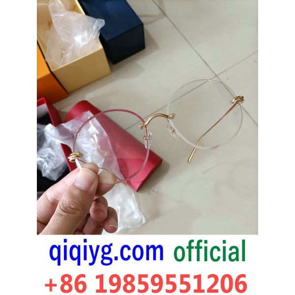 qiqiyg.com Gran oferta 2026 Bolsos y ropa de moda ...