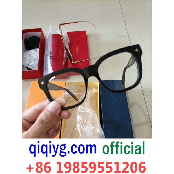 qiqiyg.com Gran oferta 2026 Bolsos y ropa de moda ...