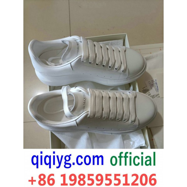 qiqiyg.com Gran oferta 2026 Bolsos y ropa de moda ...