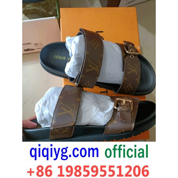qiqiyg.com Gran oferta 2026 Bolsos y ropa de moda ...