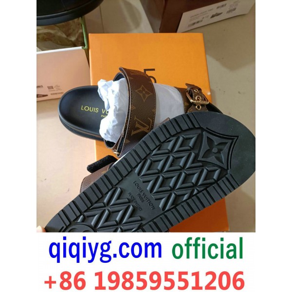 qiqiyg.com Gran oferta 2026 Bolsos y ropa de moda ...