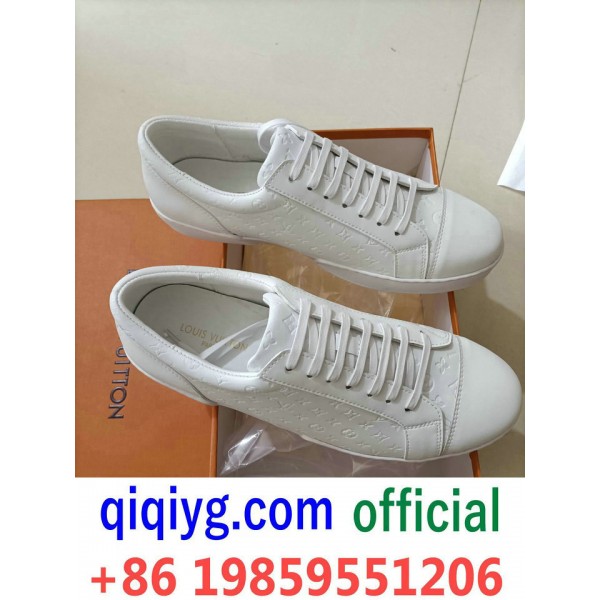 qiqiyg.com Gran oferta 2026 Bolsos y ropa de moda ...