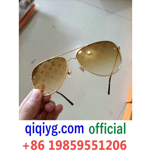 qiqiyg.com Gran oferta 2026 Bolsos y ropa de moda ...