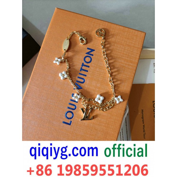 qiqiyg.com Gran oferta 2026 Bolsos y ropa de moda ...