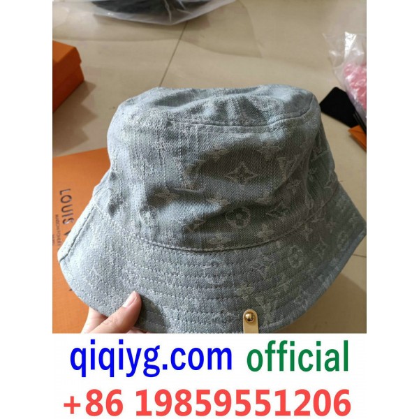 qiqiyg.com Gran oferta 2026 Bolsos y ropa de moda ...