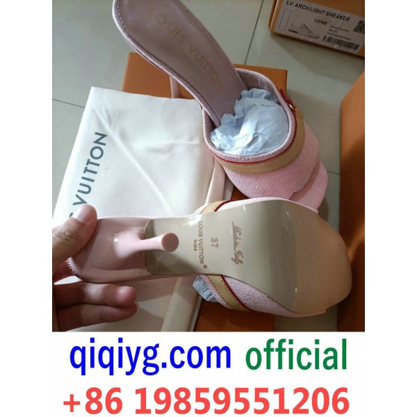 qiqiyg.com Gran oferta 2026 Bolsos y ropa de moda ...